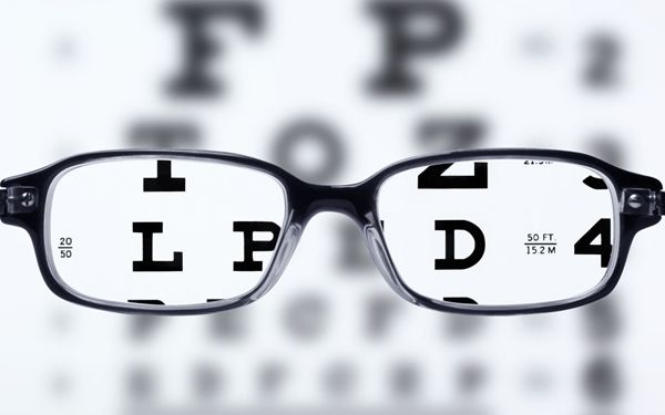 防蓝光眼镜真的有用吗？