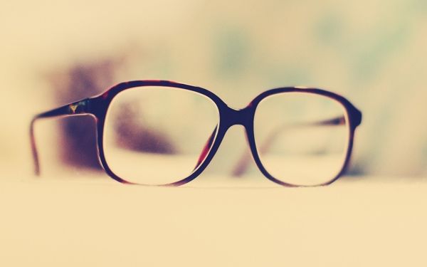 为什么越来越多的人选择网上配眼镜？